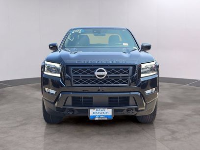 Used 2023 Nissan Frontier SV w/ Midnight Edition Package