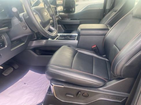 Used 2024 Ford F250 Lariat w/ Sport Appearance Package image 9