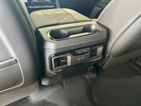 New 2026 GMC Sierra 2500 AT4X w/ AT4X AEV Edition AWD/4WD image 35