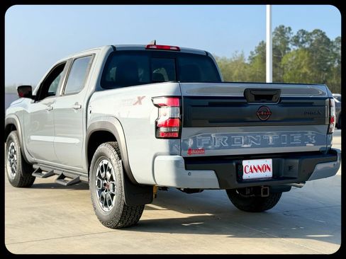 New 2026 Nissan Frontier Pro-X image 8
