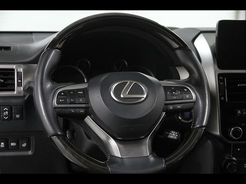 Used 2022 Lexus GX 460 Premium w/ Premium Package AWD/4WD image 7