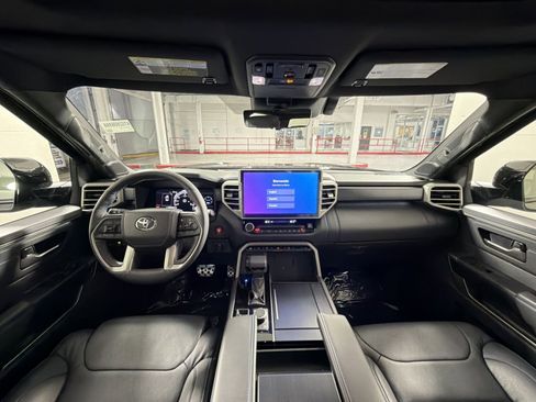 Used 2026 Toyota Tundra Limited image 23
