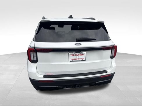 Used 2025 Ford Explorer ST-Line w/ Premium Package RWD image 21