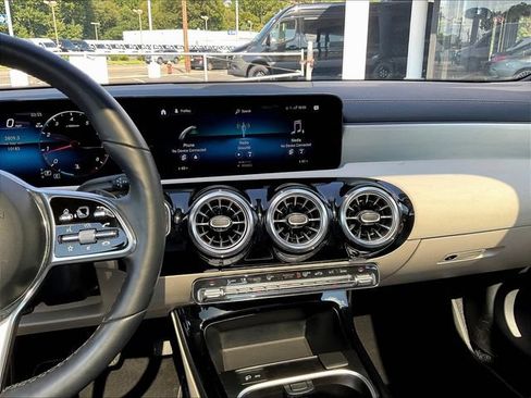 Certified 2023 Mercedes-Benz CLA 250 4MATIC image 11