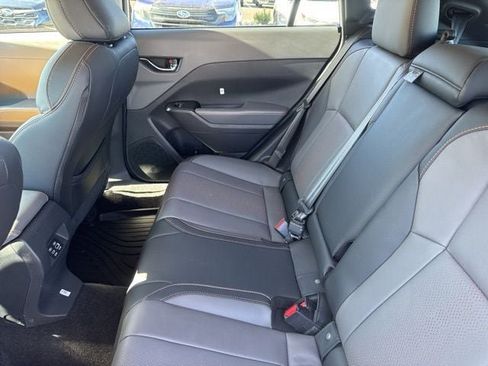Used 2025 Subaru Crosstrek 2.5i Limited AWD/4WD image 15