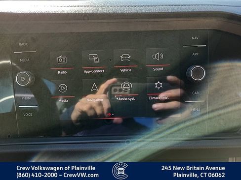Certified 2022 Volkswagen Jetta SEL FWD image 6