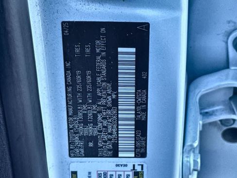 Used 2025 Lexus RX 350 FWD w/ Technology Package image 29