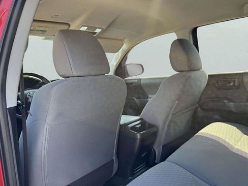 Used 2022 Toyota Tacoma SR w/ SR Convenience Package RWD image 40