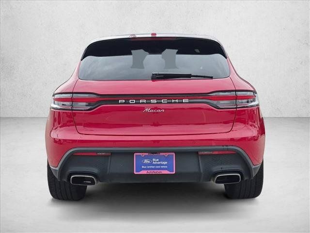 Used 2025 Porsche Macan Turbo AWD/4WD image 7