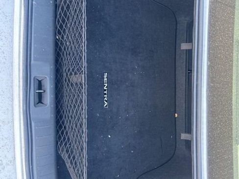 Used 2023 Nissan Sentra SR w/ SR Premium Package image 9