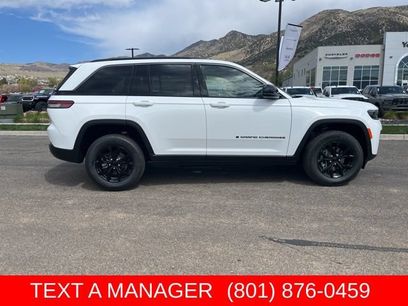 New 2026 Jeep Grand Cherokee Altitude