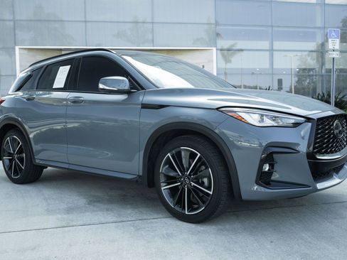 Used 2023 INFINITI QX50 Sport image 3