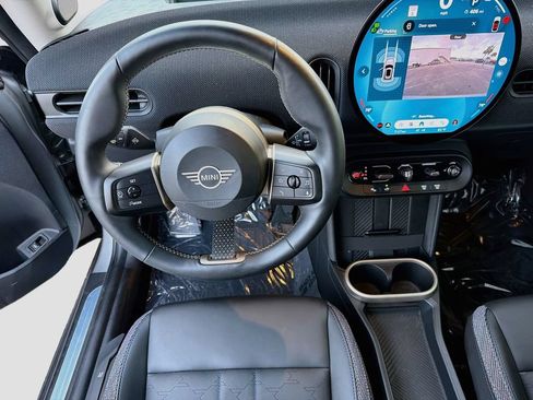Used 2025 MINI Cooper S FWD image 16