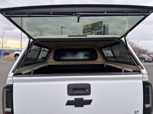 Used 2015 Chevrolet Colorado LT w/ Luxury Package image 8