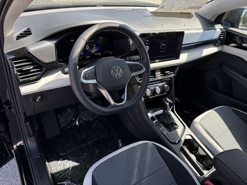 Used 2026 Volkswagen Taos S FWD image 2