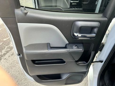 Used 2018 Chevrolet Silverado 1500 LS w/ Trailering Package AWD/4WD image 32