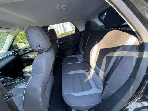 Used 2025 Chevrolet TrailBlazer LT image 22