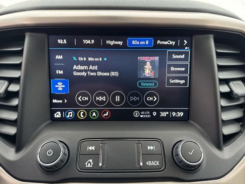 Certified 2023 GMC Acadia Denali w/ Denali Ultimate Package image 13