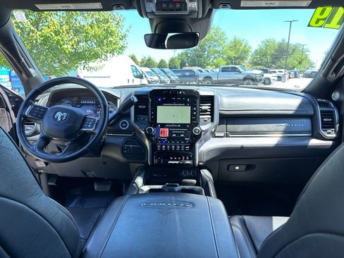 Used 2019 RAM 3500 Limited w/ Max Tow Package AWD/4WD image 3