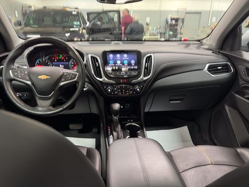 Used 2022 Chevrolet Equinox Premier AWD/4WD image 28