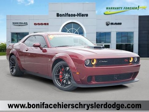 Used 2022 Dodge Challenger R/T Scat Pack image 1