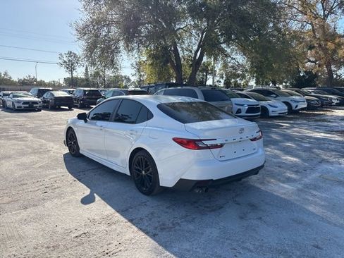 Used 2025 Toyota Camry SE w/ Multimedia Upgrade Package image 3