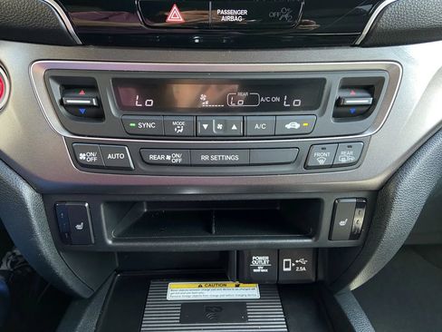 Used 2023 Honda Passport EX-L image 22