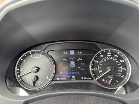 Used 2022 INFINITI QX50 Essential image 19