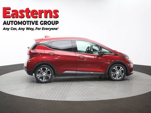 Used 2018 Chevrolet Bolt Premier w/ Driver Confidence II Package FWD image 46