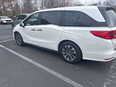 Used 2024 Honda Odyssey EX-L image 5