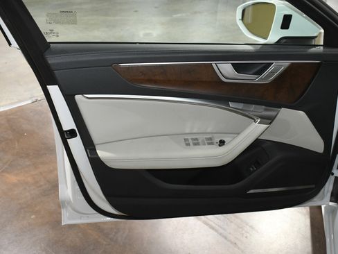 Used 2022 Audi A6 Premium Plus image 41