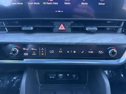 Used 2023 Kia Sportage X-Line w/ X-Line Premium Package image 20