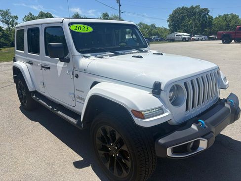 Used 2023 Jeep Wrangler Unlimited Sahara w/ Cold Weather Group AWD/4WD image 1