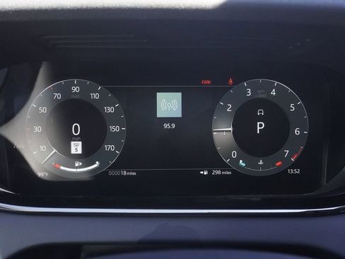 New 2026 Land Rover Range Rover Evoque S AWD/4WD image 11
