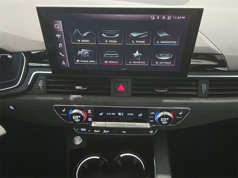 Used 2021 Audi A5 2.0T Premium Plus w/ Premium Plus image 18