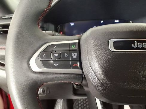 Used 2024 Jeep Compass Trailhawk w/ Trailhawk Elite Group AWD/4WD image 17