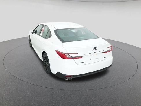 New 2026 Toyota Camry SE image 6