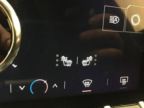 Used 2025 GMC Terrain Elevation image 24