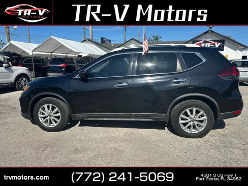 Used 2020 Nissan Rogue SV FWD image 14