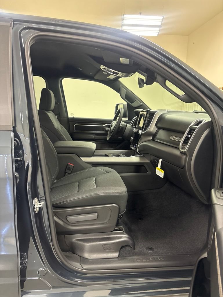 New 2026 RAM 1500 Big Horn AWD/4WD image 23