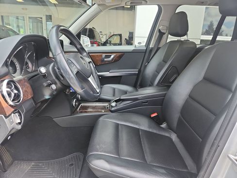 Used 2014 Mercedes-Benz GLK 350 4MATIC image 5