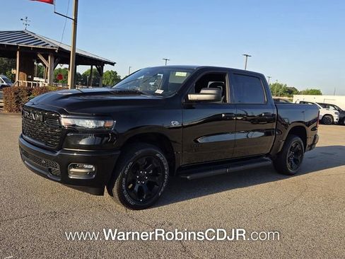 New 2026 RAM 1500 Express AWD/4WD image 3