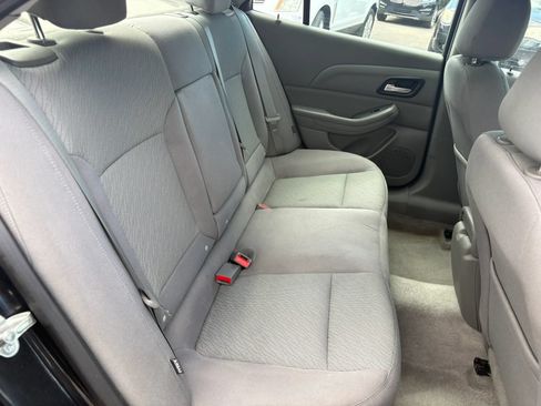 Used 2013 Chevrolet Malibu LS w/ Protection Package FWD image 12