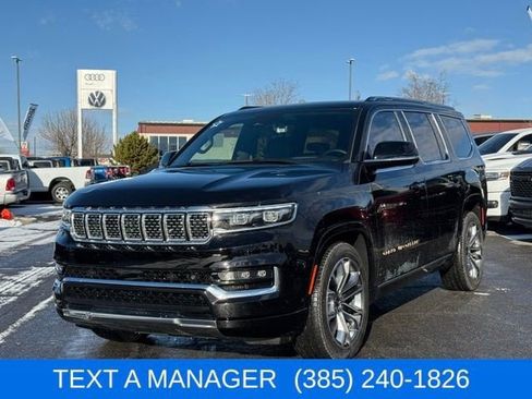 Used 2023 Jeep Grand Wagoneer Series III image 10