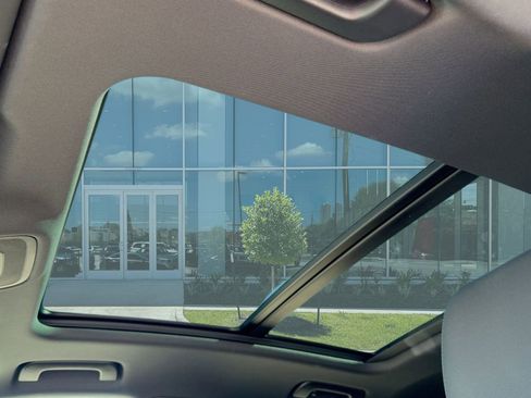 Certified 2025 Audi Q3 2.0T Premium w/ Convenience Package image 16