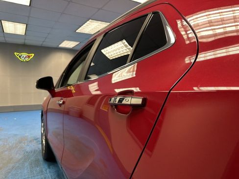 Used 2017 Buick Encore Sport Touring image 19