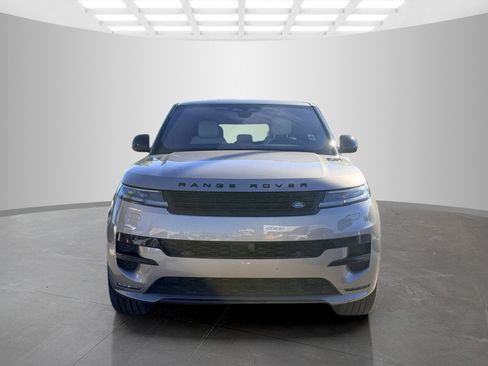 Used 2023 Land Rover Range Rover Sport SE Dynamic AWD/4WD image 2