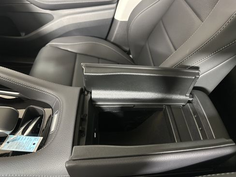 New 2026 Mercedes-Benz GLE 350 4MATIC image 21