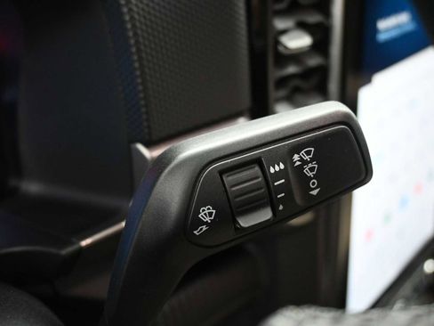 New 2025 Ford Ranger XLT w/ Equipment Group 301A High image 35