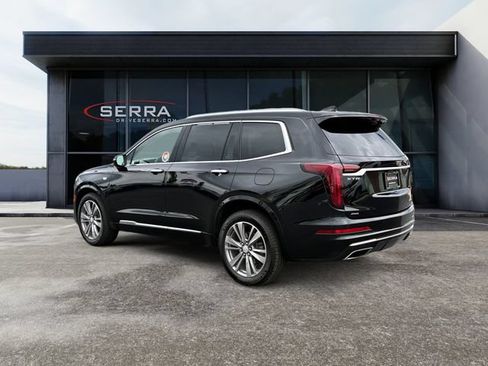 Used 2021 Cadillac XT6 Premium Luxury AWD/4WD image 3